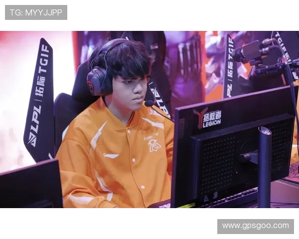 OMG下路双人组草丛埋伏一波瞬间拉满伤害强杀Elk点燃赛场