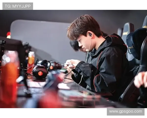 Sheer兰博六零十统治赛场助LNG力克JDG首局斩获MVP